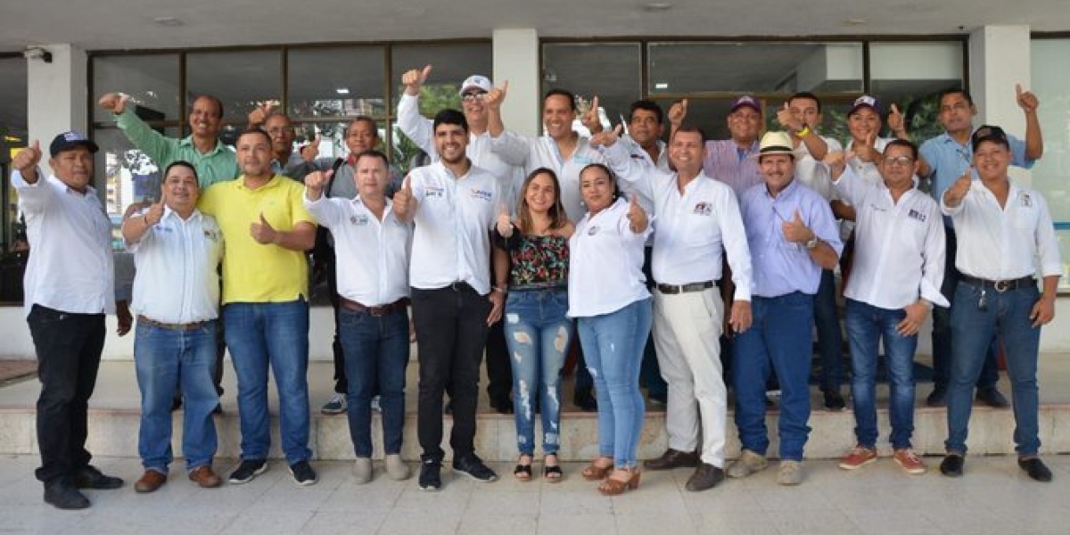 Campaña Aristides Herrera En días pasados un grupo de líderes políticos se sumaron a la campaña de Aristides Herrera.