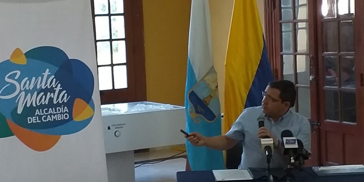 Seguimiento.co El mandatario local hizo el anunció en la tarde de este miércoles.