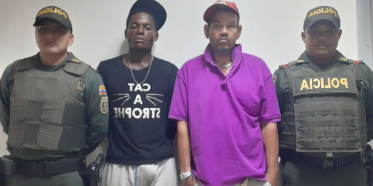 Cortesía Norwis Gregorio Sierra de 46 años y Edgar Alexander Gallardo Vela de 27 años, capturados por hurto a residencia.