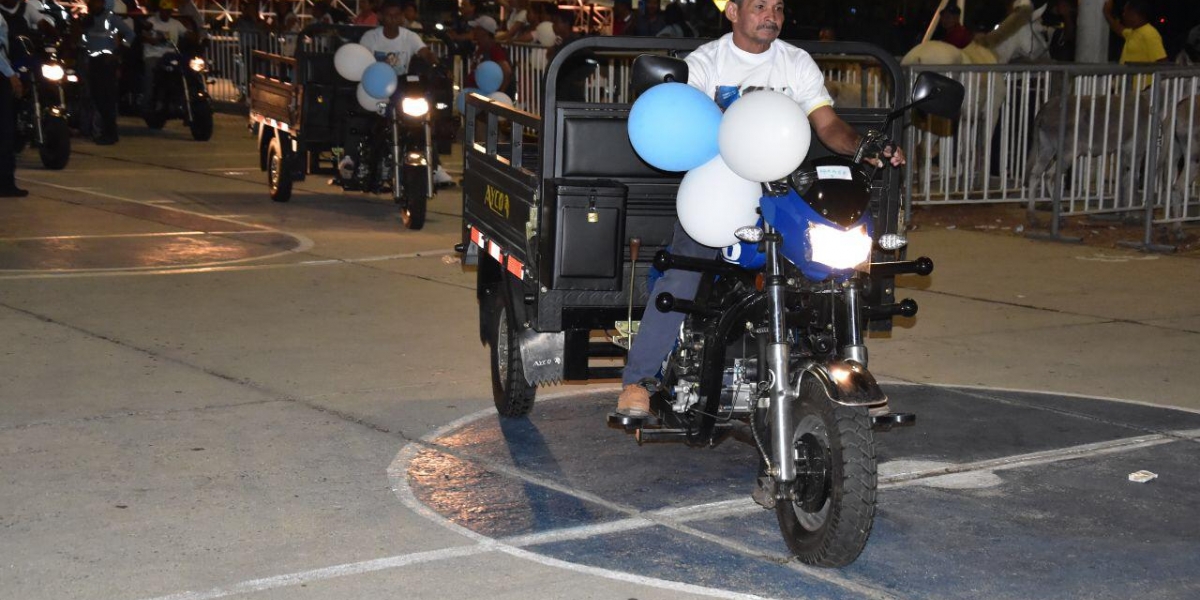 Los motocarros entregados por la Alcaldía de Santa Marta 