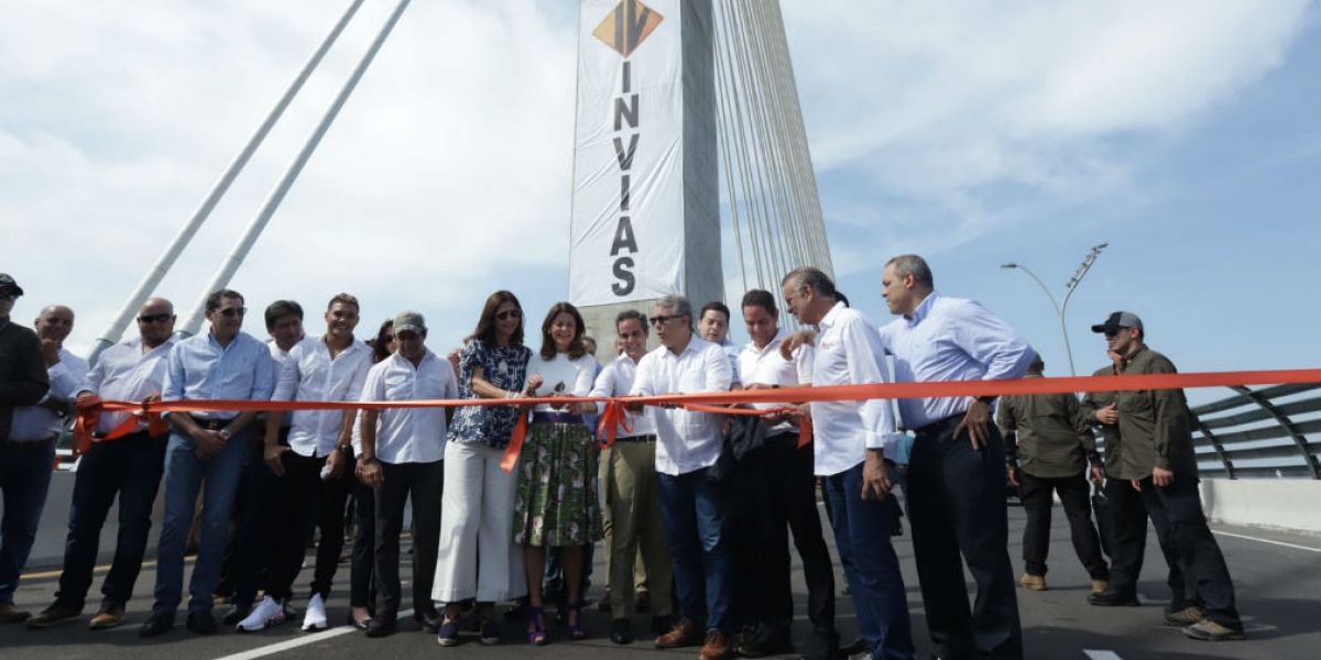 Inauguración del nuevo puente Pumarejo.