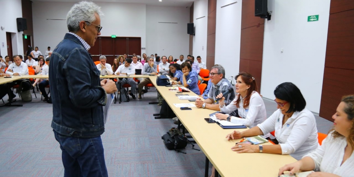 El ministro de Ambiente, Ricardo Lozano, señaló que Colombia trabaja en el relacionamiento con la naturaleza.