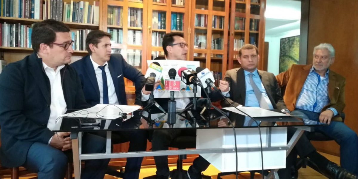 Fuerza Ciudadana Rueda de prensa de Carlos Caicedo.