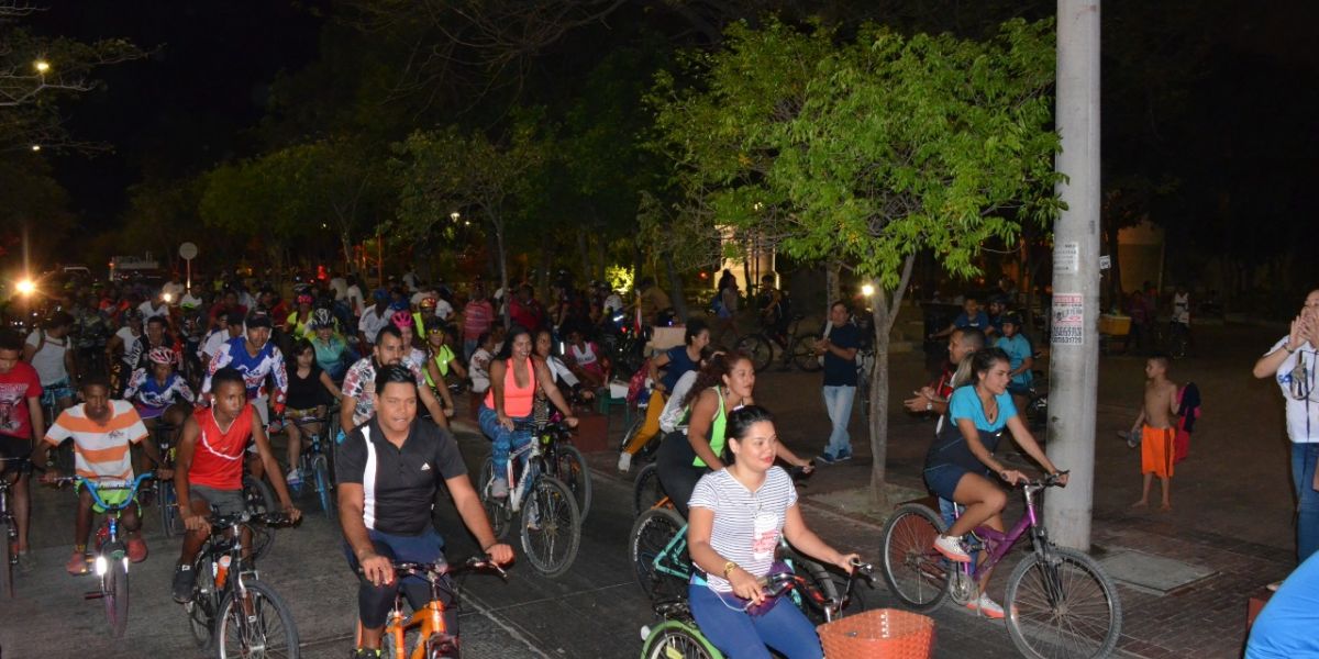 Distrito El recorrido comenzará desde el Parque el Agua hasta El Rodadero y luego volverán al punto de partida.