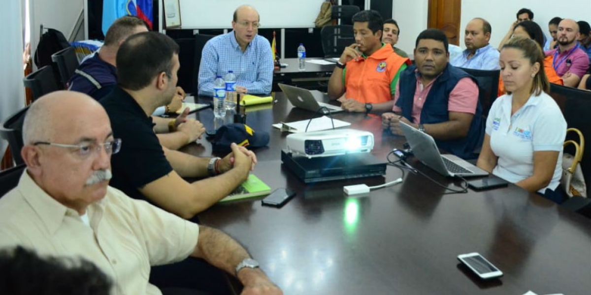 Este viernes se llevó a cabo una reunión para afrontar la crisis de agua que vive la ciudad. 