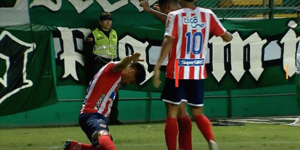 Teófilo Gutiérrez celebrando el segundo gol de Junior.