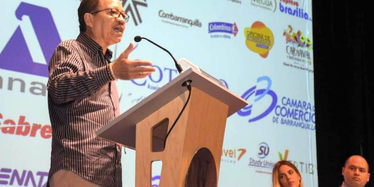 Facebook Carlos Prasca, Rector de Uniatlántico.