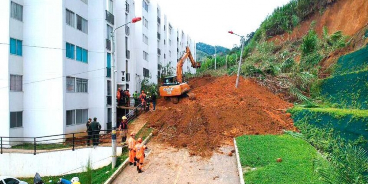 La tragedia ocurrió en un conjunto residencial ubicado en el sector Los Juncos, en Dosquebradas.