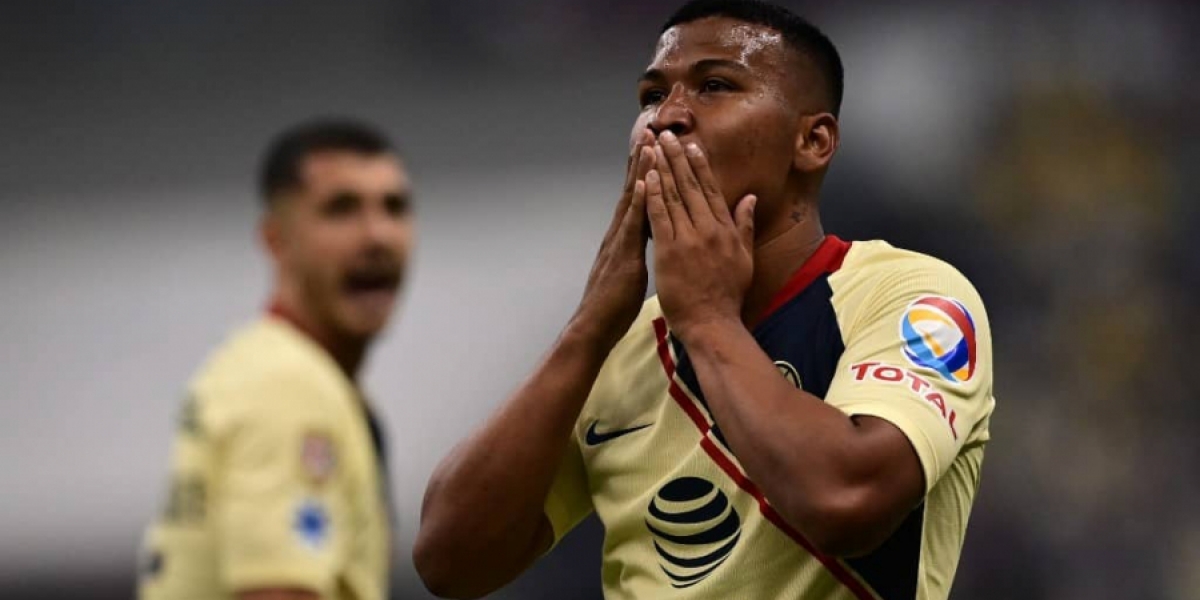 Pulzo.com Roger Martínez.