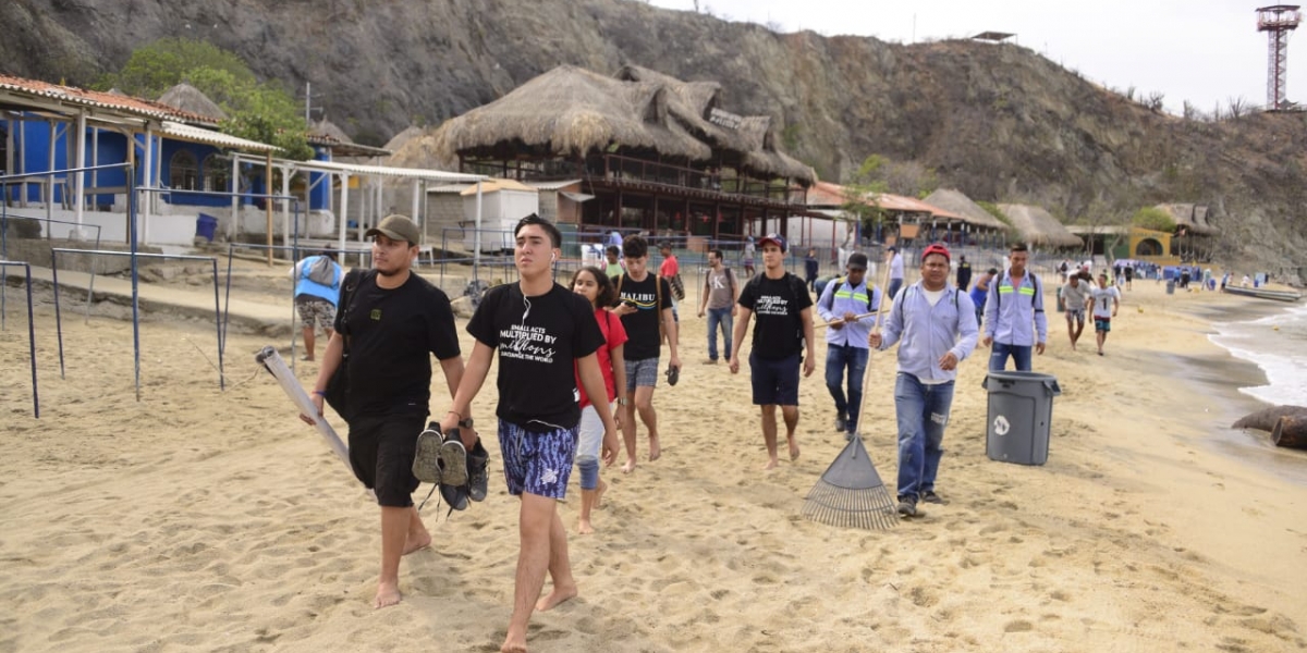 Essmar La jornada de limpieza se realizó este miércoles en Playa Blanca