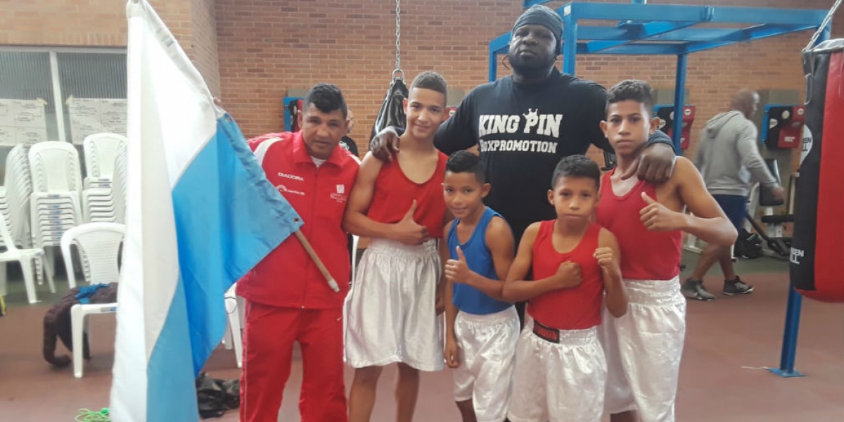 Alcaldía de Santa Marta Boxeadores del departamento que obtuvieron medallas.
