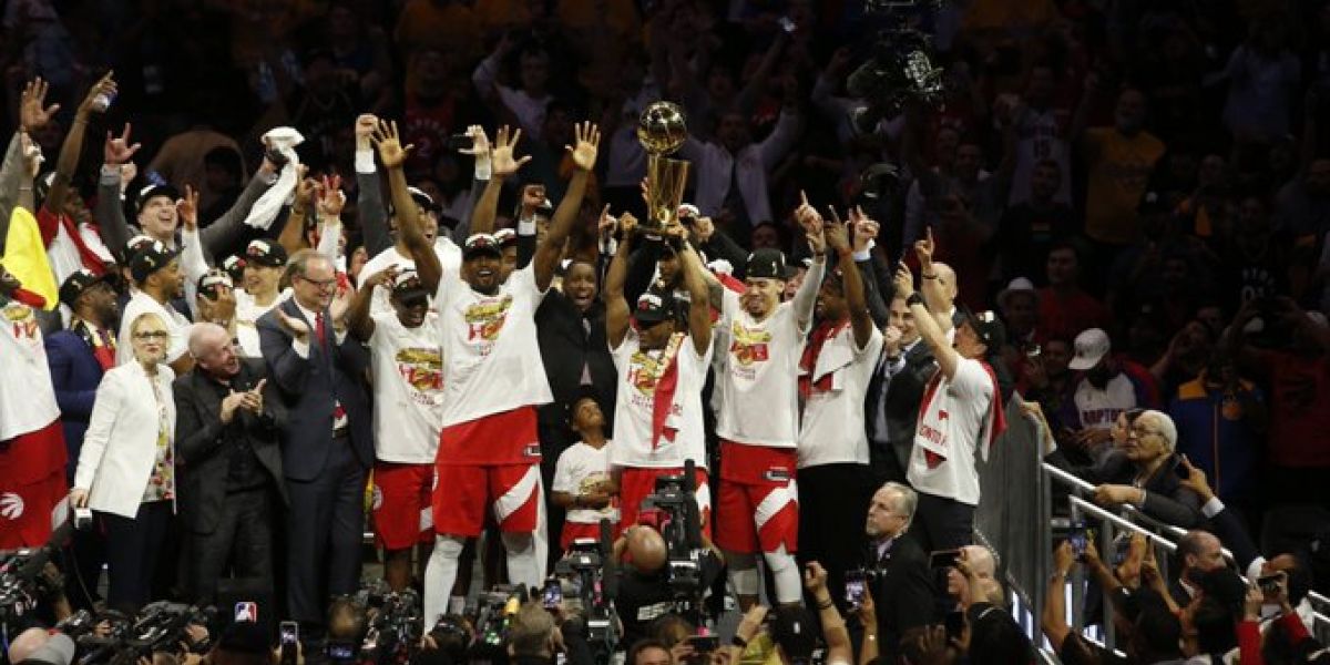 El quinto canadiense cosechó un título histórico en la NBA.