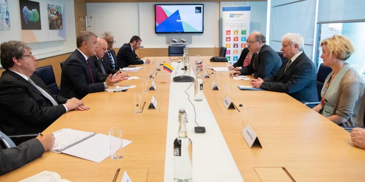  El Presidente Iván Duque y su visita al Instituto Francis Crick.