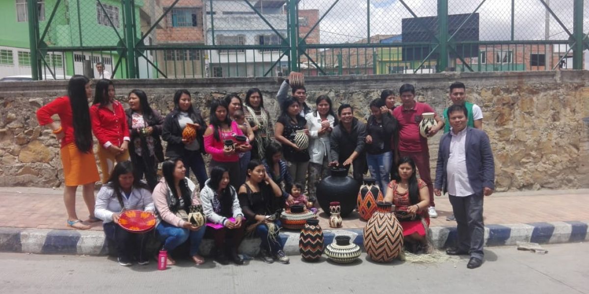 MinComercio Los beneficiados son 64 artesanos e indígenas Wounaan, estos últimos en condición de desplazamiento y asentados en la capital del país.