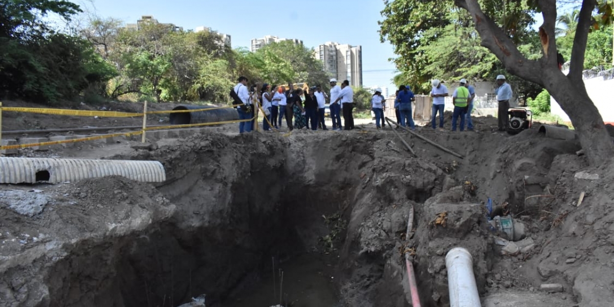 Gobernación del Magdalena Este megaproyecto, consiste en la línea de un colector de aproximadamente 10 kilómetros de longitud, el cual se ejecuta en tres etapas.