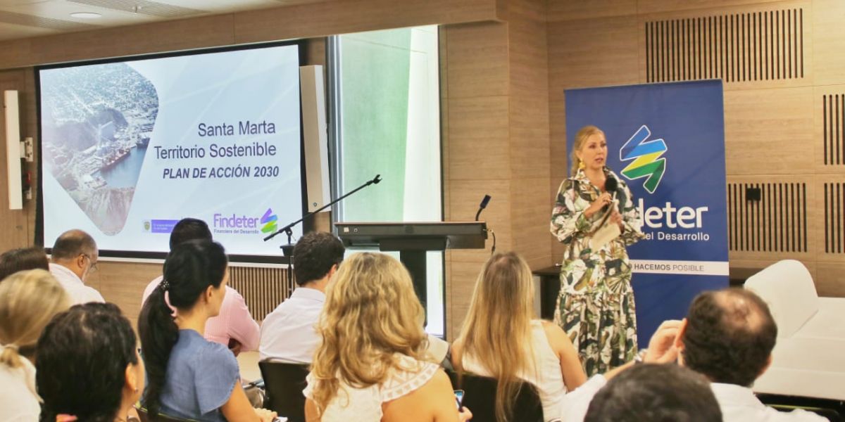 Twitter- @Findetercolombia Evento sobre proyectos de Santa Marta
