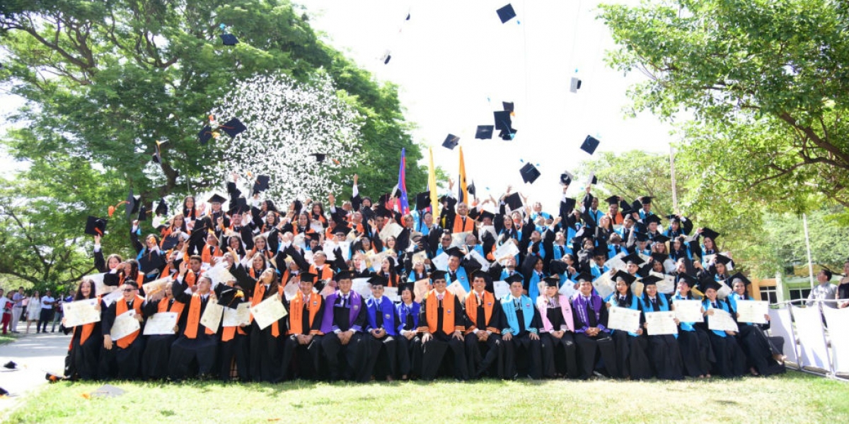 Unimagdalena Los graduados están listos para incorporarse al ámbito laboral.