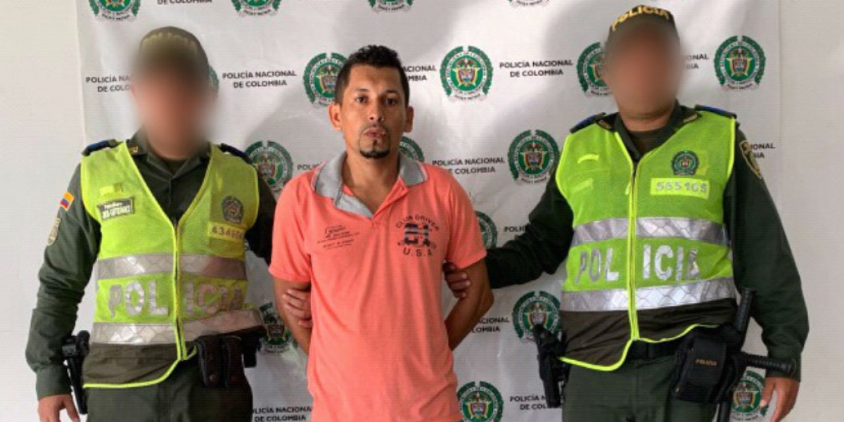 Policía Metropolitana de Santa Marta Jhonys Rafael Mejía Álvarez, capturado