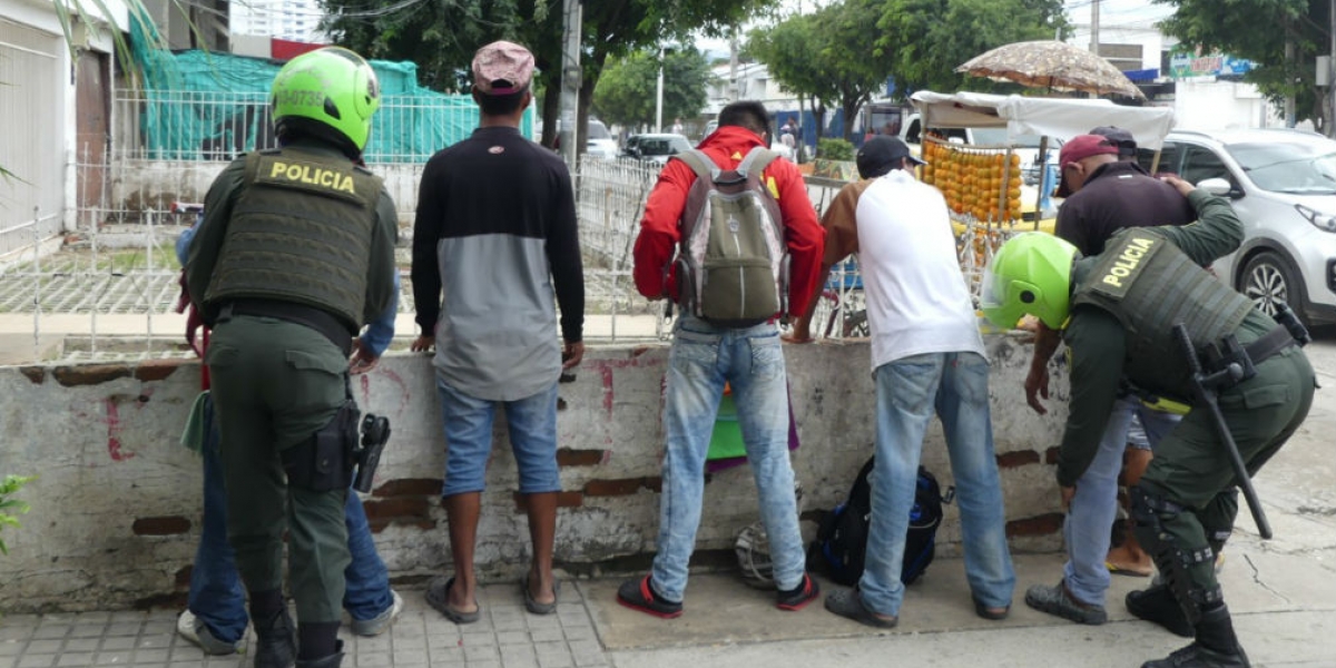 Policía Implementación del 'Plan semáforo'.