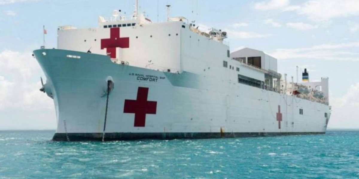 Archivo Buque Hospital USNS Comfort.