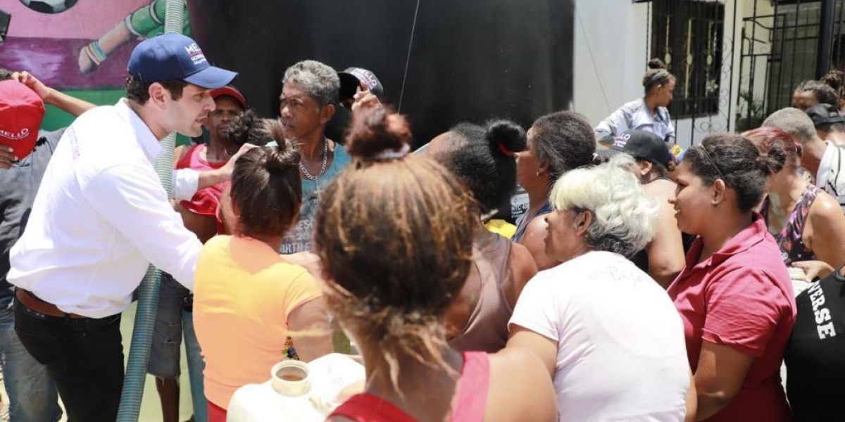Campaña Mello Luis Miguel Cotes compartió con los habitantes las propuestas para superar la necesidad de agua.