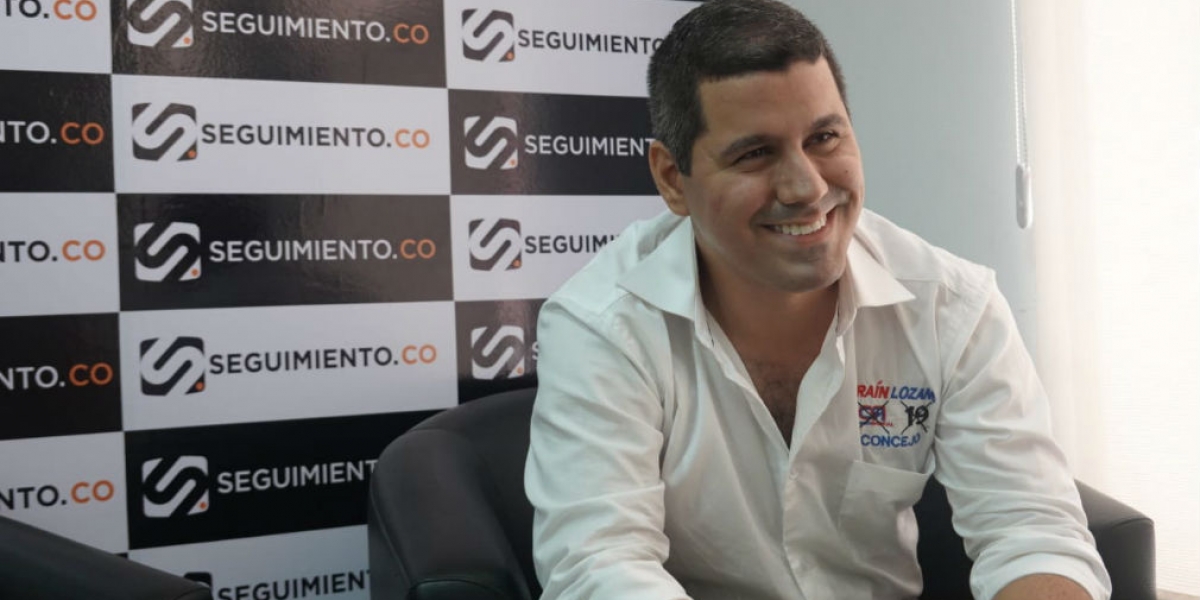 Seguimiento.co Efraín Lozano, visitando Seguimiento.co