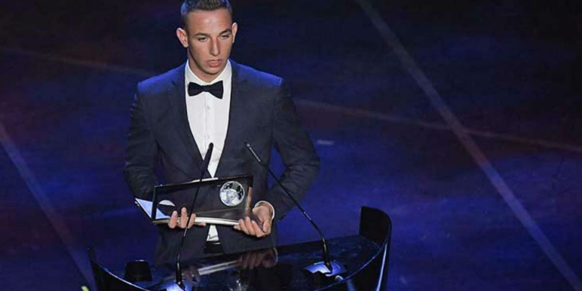 Líder en Deportes Daniel Szori, delantero del Ferencvaros, fue galardonado el premio Puskas de la Fifa al mejor gol de la pasada temporada.