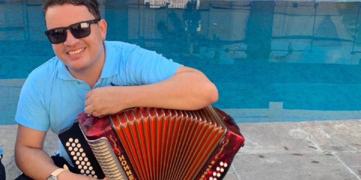 Facebook Álvaro Luis Vega Gamarra.