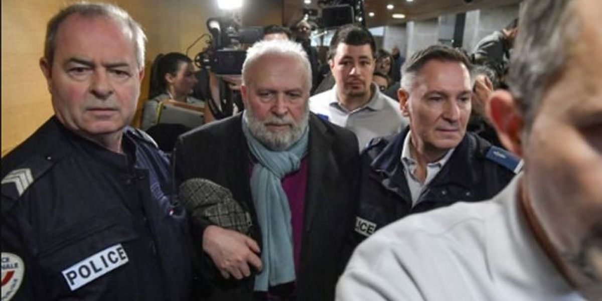 La República Exsacerdote Bernard Preynat