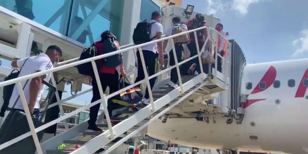 Selección Colombia se despidió de Barranquilla rumbo a Chile cortesía