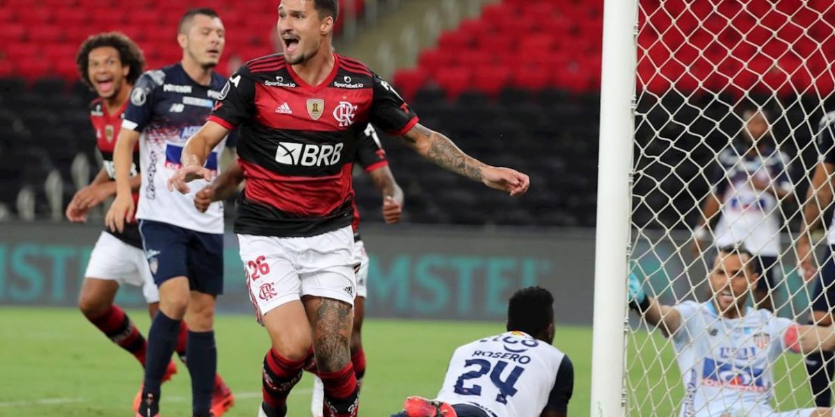 Zona Cero Flamengo clasificó a la siguiente ronda como líder del grupo.