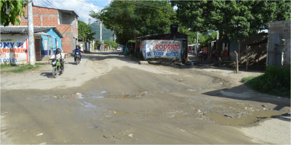 Aguas del Magdalena mejorará vía intervenida por obra de alcantarillado en Riofrío.