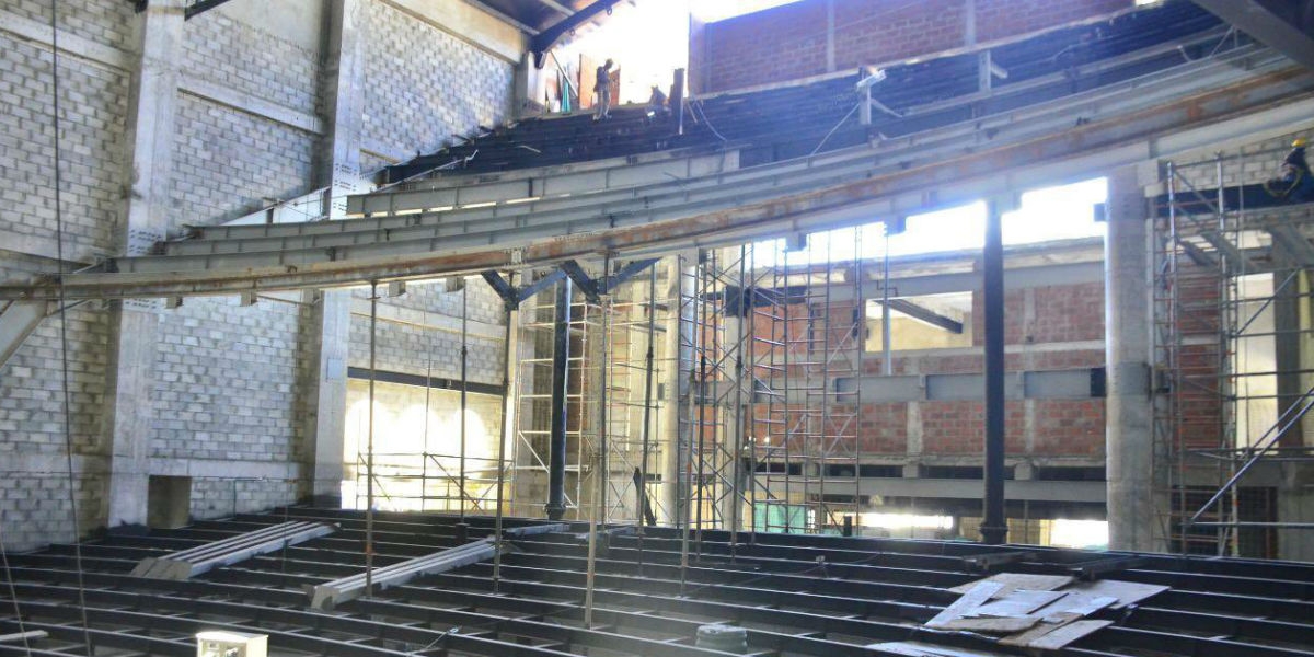 Obras del Teatro Santa Marta.