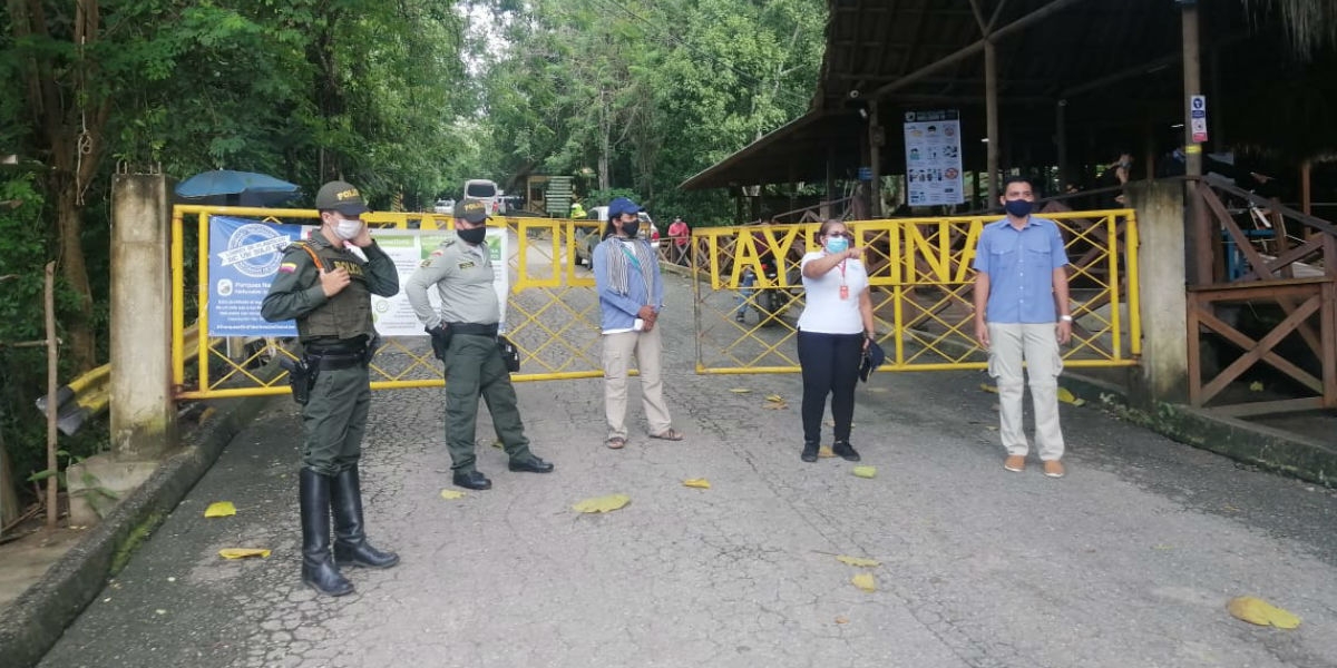 Parques Entrada del Parque Tayrona.