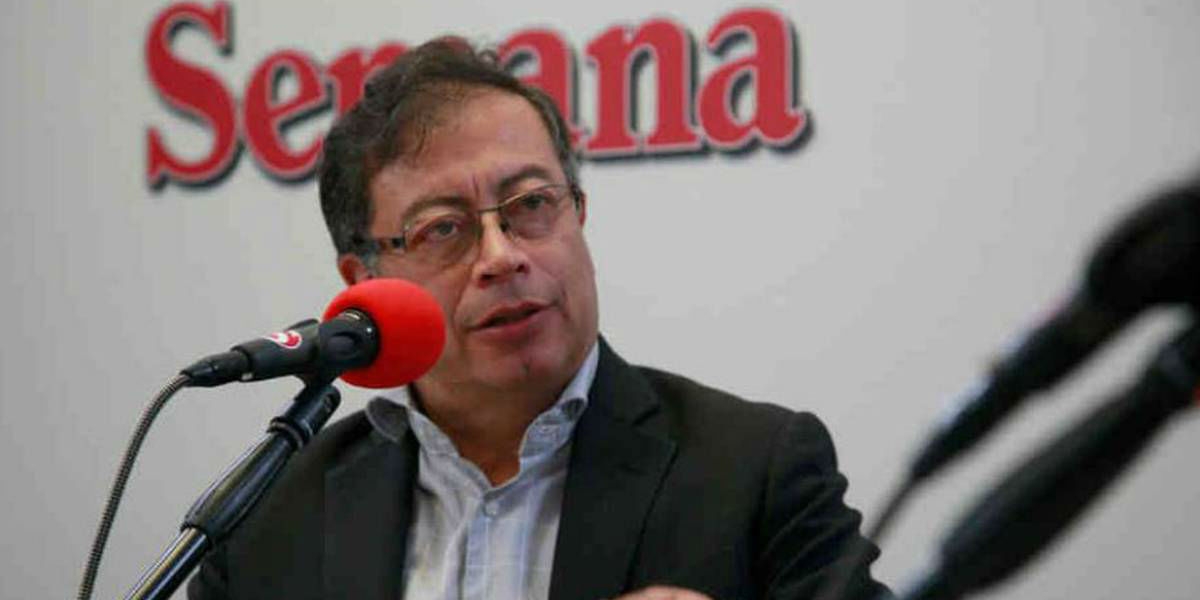 cortesía