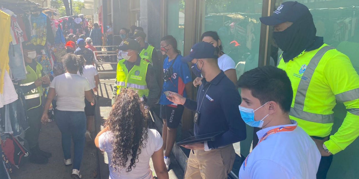 Alcaldía de Santa Marta Operativos en la Quinta Avenida.