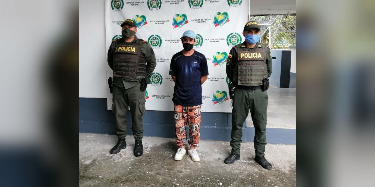 Policía del Magdalena Santiago Castañeda Piñeros.