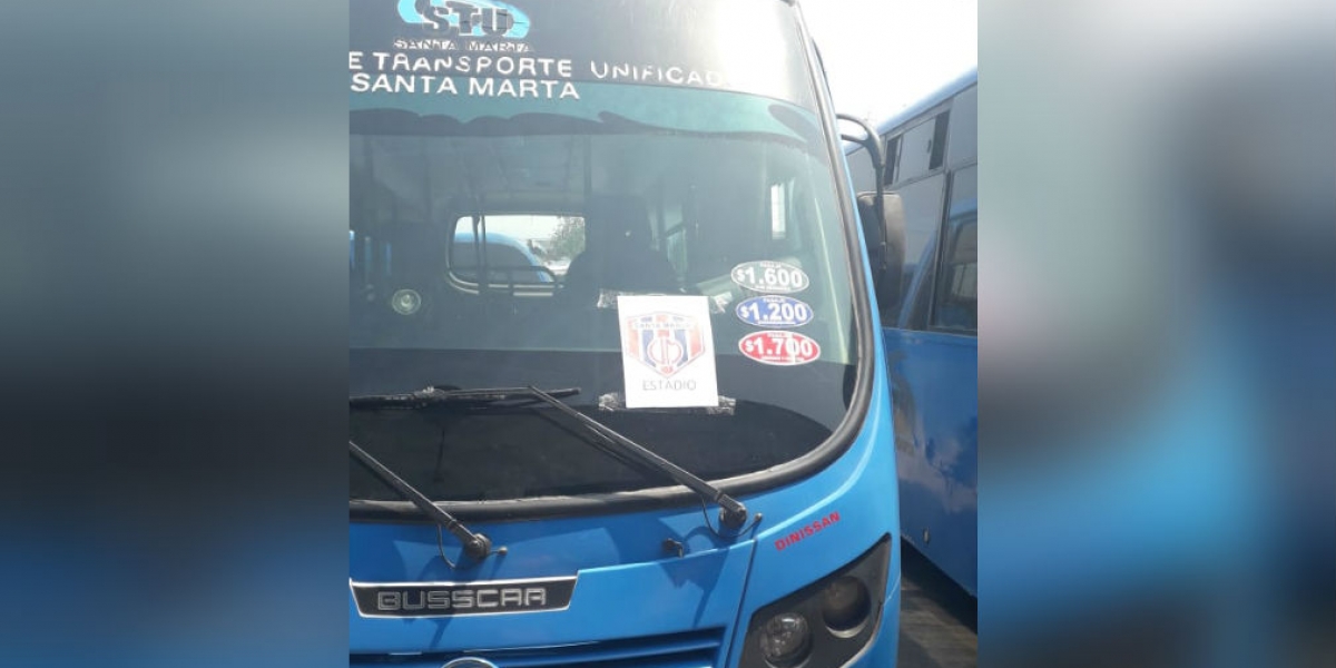 Alcaldía de Santa Marta Así se verá la tablilla en los buses habilitados.
