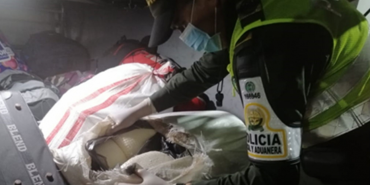 Cortesía Incautan alimentos