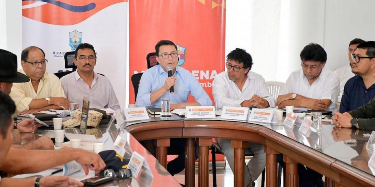 cortesía. Carlos Caicedo anunciando las medidas.