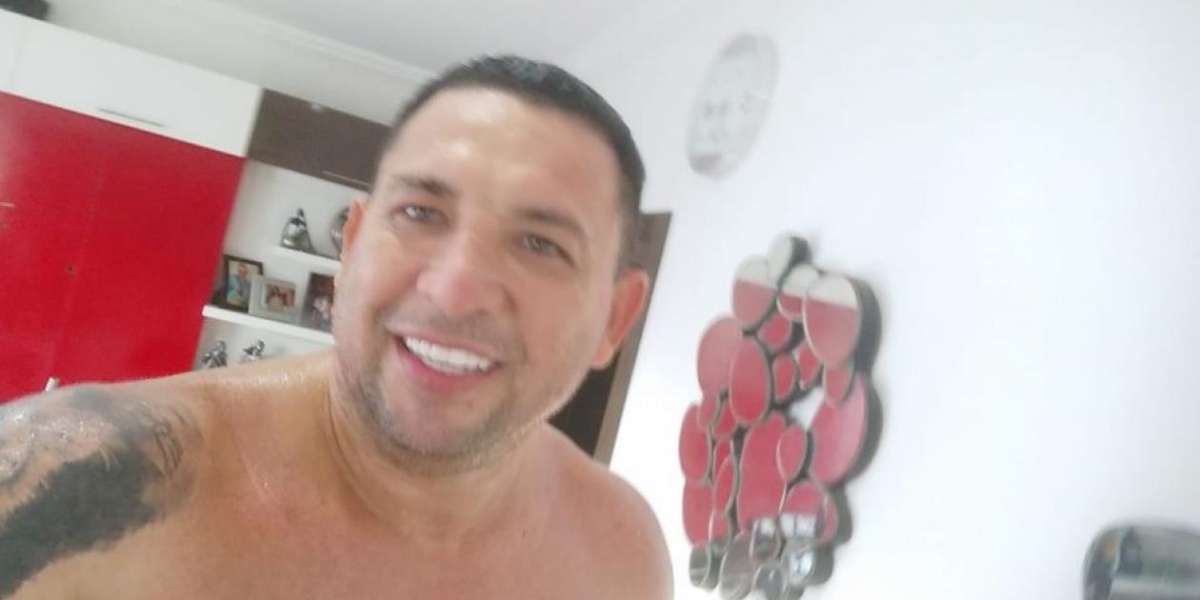 Laureano Acuña Este es el senador Laureano Acuña, quien 'peló el cobre' en redes sociales ante la cuestionada contratación en Malambo.