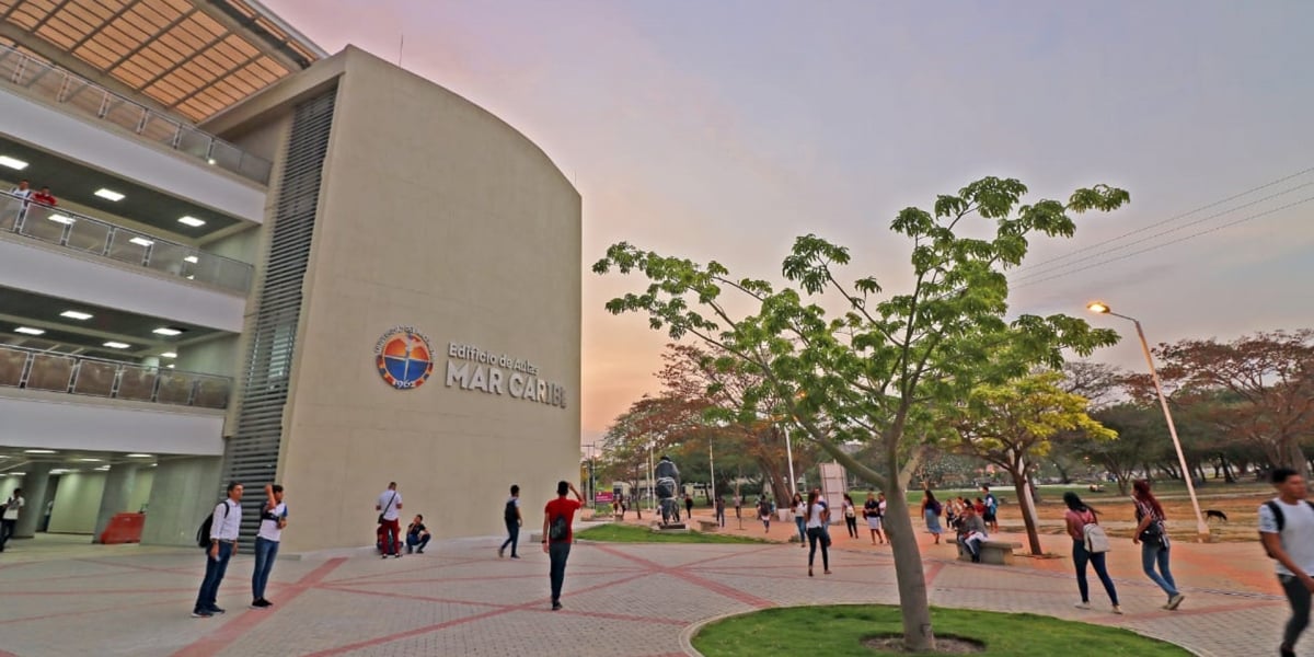 Unimagdalena Los cursos Conversacional de Inglés y de Escritura Académica en Inglés están dirigidos a personas que ya tengan un nivel intermedio de competencia lingüística en este idioma.