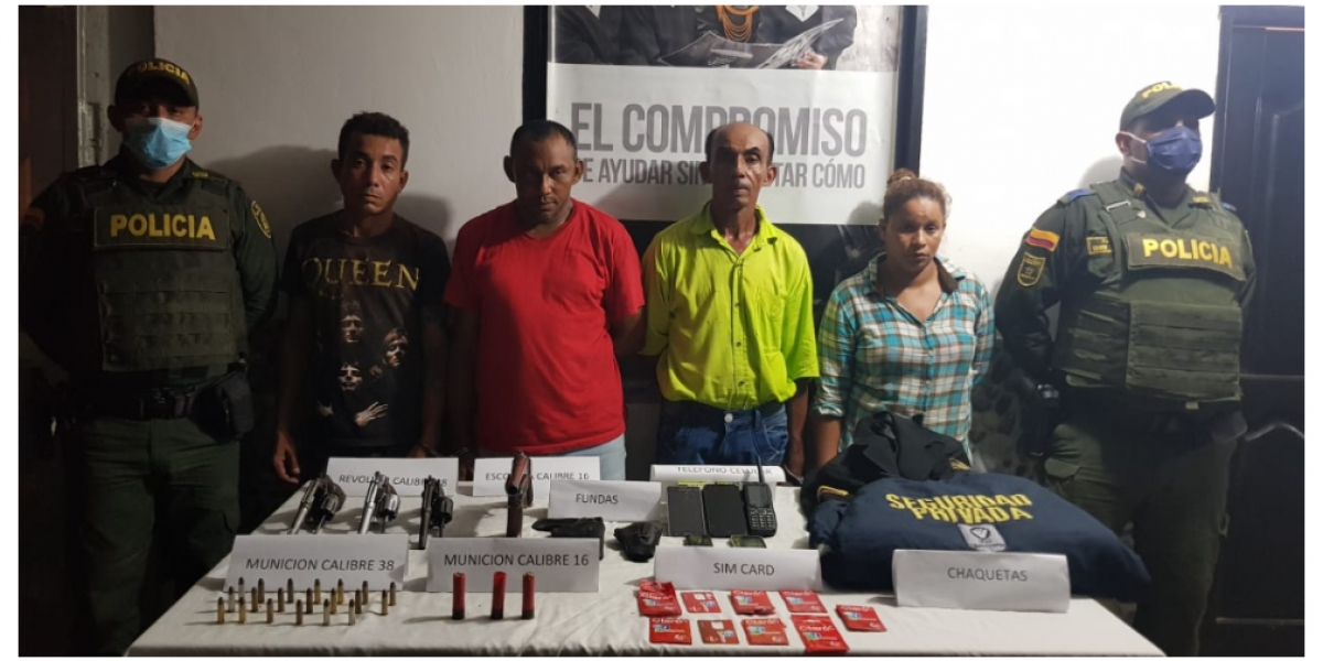 Policía del Magdalena Fueron capturados por una trocha del corregimiento de Monterrubio.