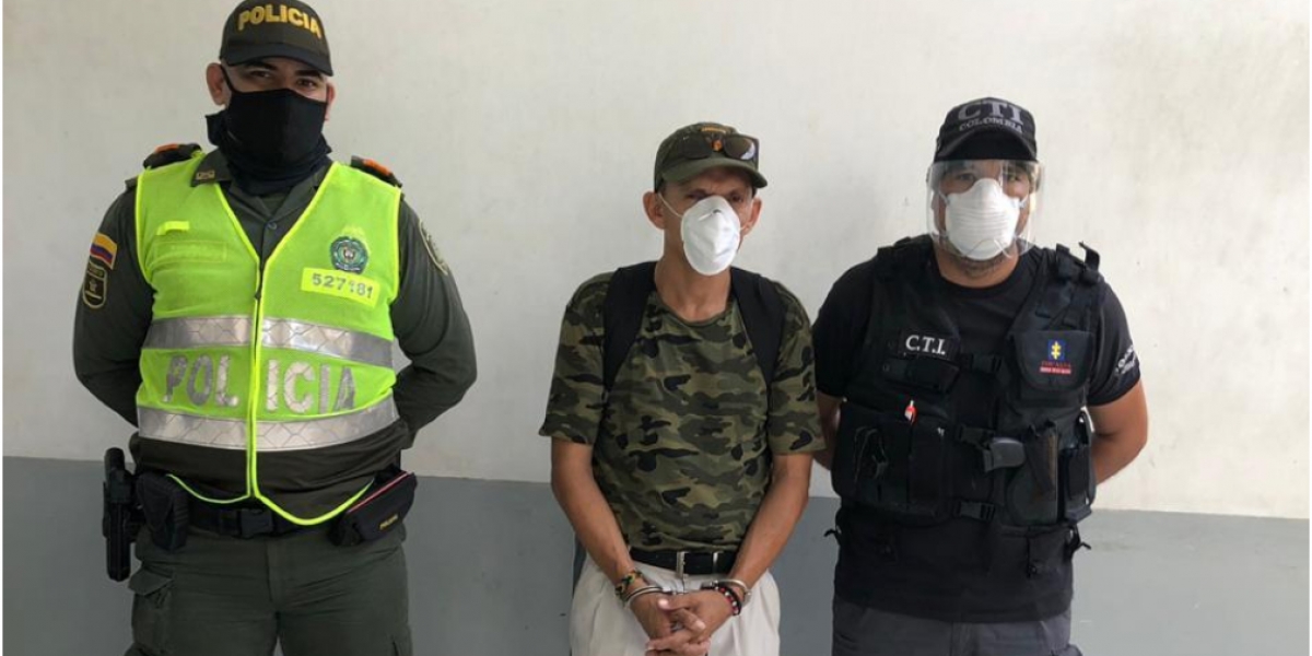Policía Metropolitana La aprehensión de Martínez Tabares se llevó a cabo el viernes cerca de las 3:30 de la tarde, gracias a la orden de emitida por Juzgado Único Promiscuo Municipal de Sitionuevo.