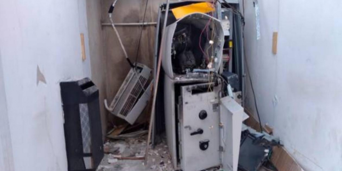 Zona Cero Cajero destruido en Turbaco.