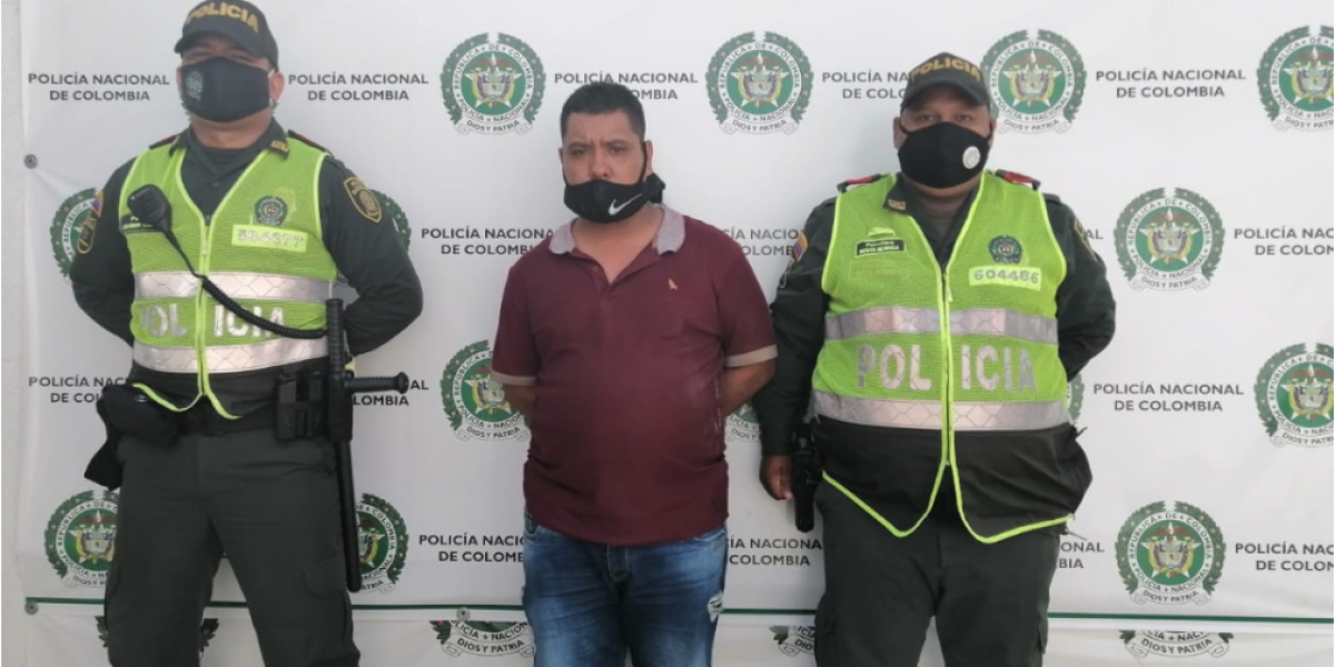La persona capturada fue identificada como Carlos Andrés Barrios Casas.