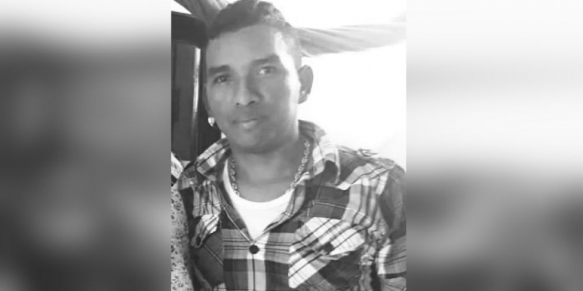 Twitter - @Chriscasp90 Sinibaldo Gómez.