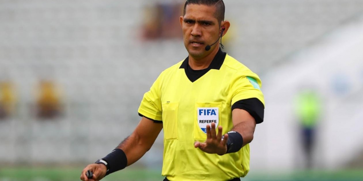 Pinterest Guillermo Guerrero, árbitro ecuatoriano.