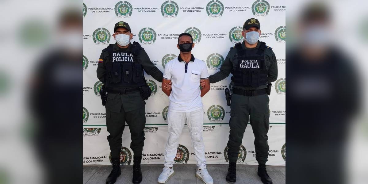 Policía José Gabriel Rosado García.