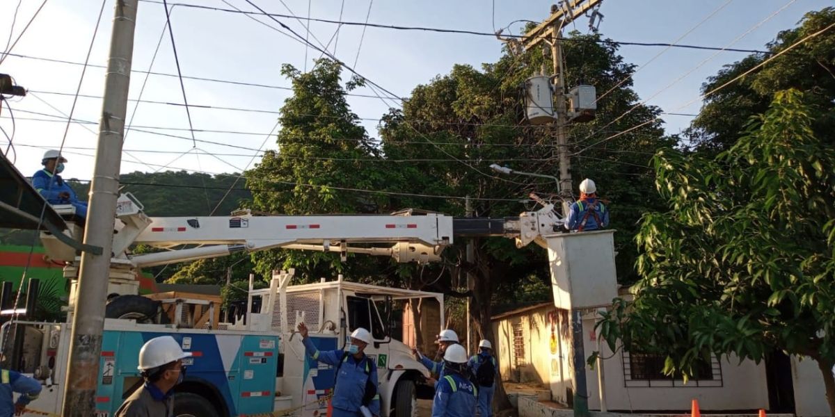 Air-e Procesos de trabajo en el barrio 11 de Noviembre.